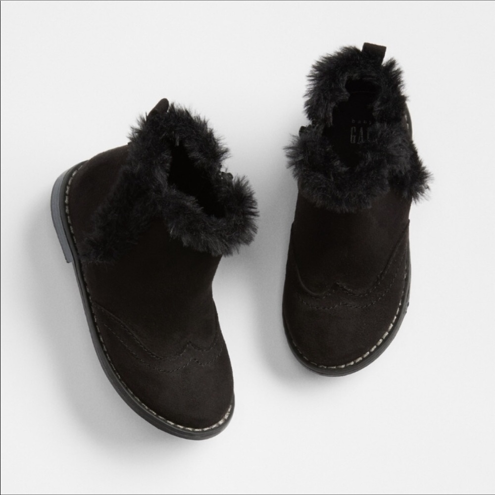 Gap toddler faux fur booties black - Picture 1 of 5